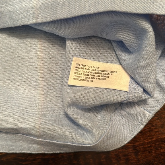 A New Day lite blue medium sleeveless top - Picture 4 of 4